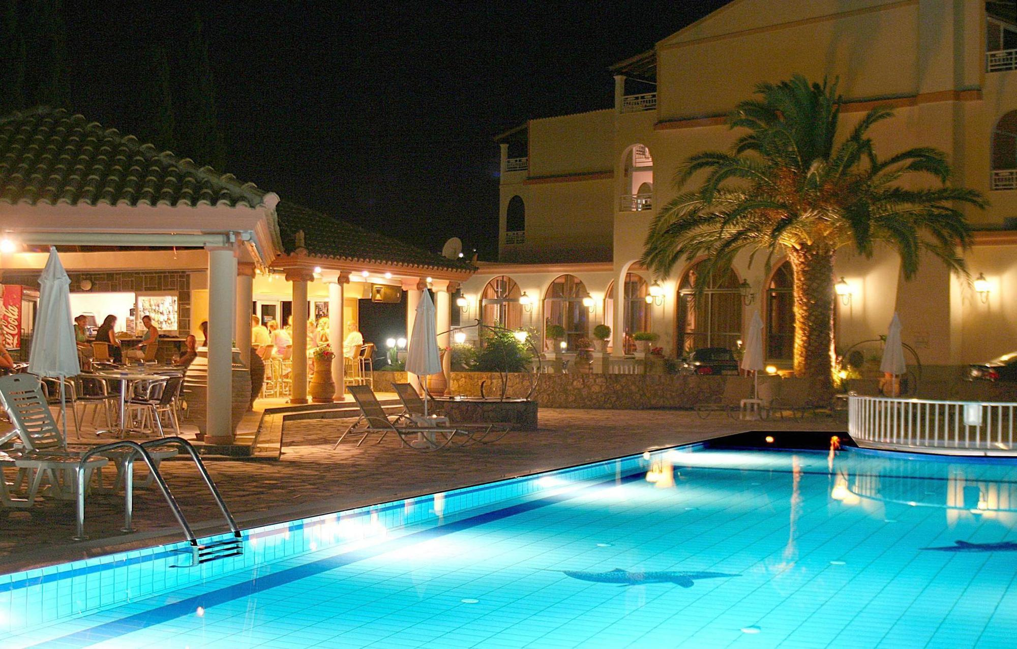 Jason Hotel Ipsos Exterior foto